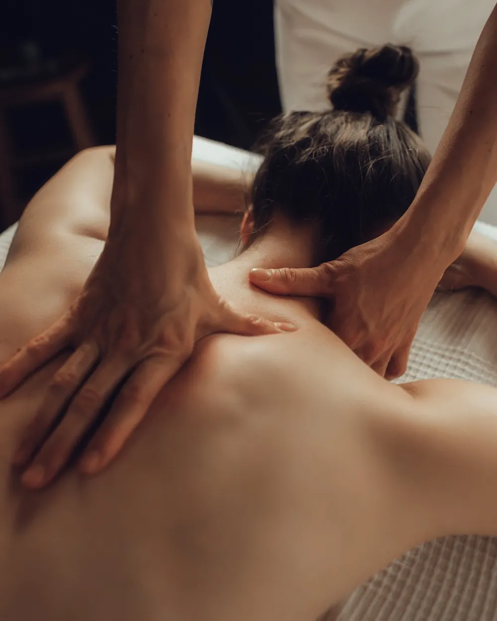 Back Neck & Shoulders Massage